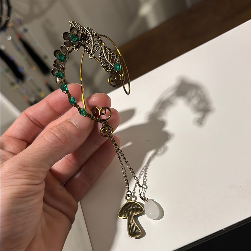 Elegant Green Beaded Crescent Moon Ear Cuff